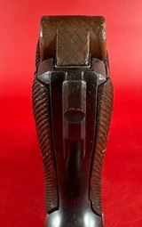 WWI 1917 German Erfurt P08 Luger 9mm Matching. 2 mags. Excellent Condition - 11 of 15