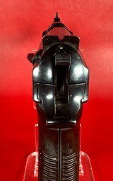 WWII GERMAN 1942 Walther P38 AC42 9mm. 2 mags. Excellent Condition - 6 of 16