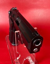 Beretta 8000 F Cougar 9mm 3.6