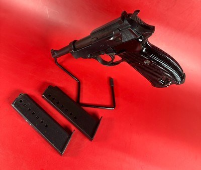 WWII 1943 WALTHER P38 CYQ Spreewerk. 9mm. 2 mags. Excellent condition.