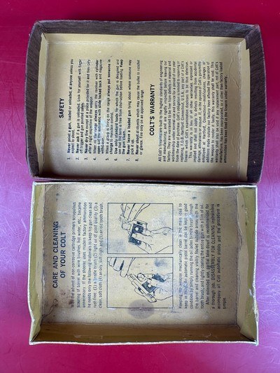 1973 COLT JUNIOR 25 ACP. Box w manual. Excellent condition. American made. - Image 13 of 14