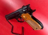 Smith & Wesson Model S&W 39-2 1970s Excellent condition. Collectors - 2 of 13
