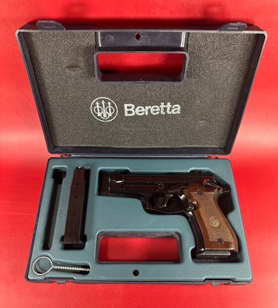 1991 Beretta 84 F Cheetah 380 ACP, 2-13 rd mags Italy Excellent Condition - Image 1 of 13