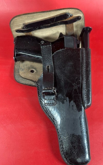 WWII 1944 WALTHER P38 CYQ Spreewerk. 9mm 2mags Holster. Excellent condition - Image 16 of 18
