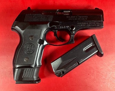 Beretta 8040 D Mini Cougar 40 S&W. 3.7