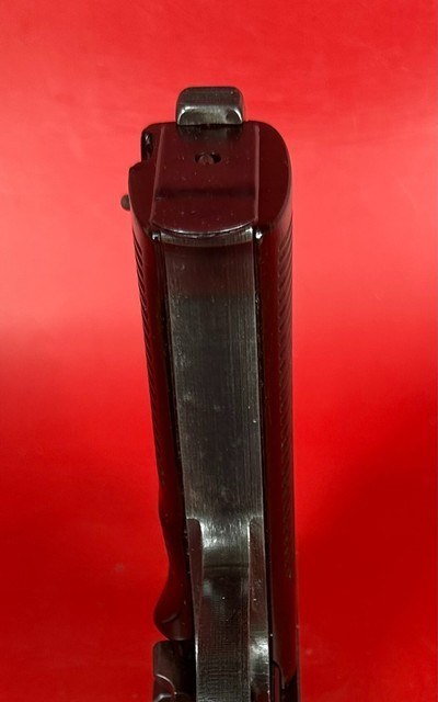 WWII 1944 WALTHER P38 CYQ Spreewerk. 9mm. 2 mags. Excellent condition. - Image 8 of 16