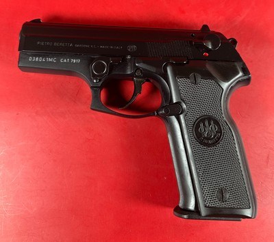 Beretta 8040 F Cougar 40 S&W 3.7
