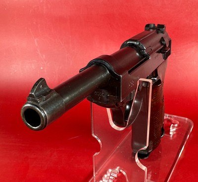 WWII Mauser / Walther P38 BYF 44 9mm 2 mags Excellent Condition - Image 4 of 15