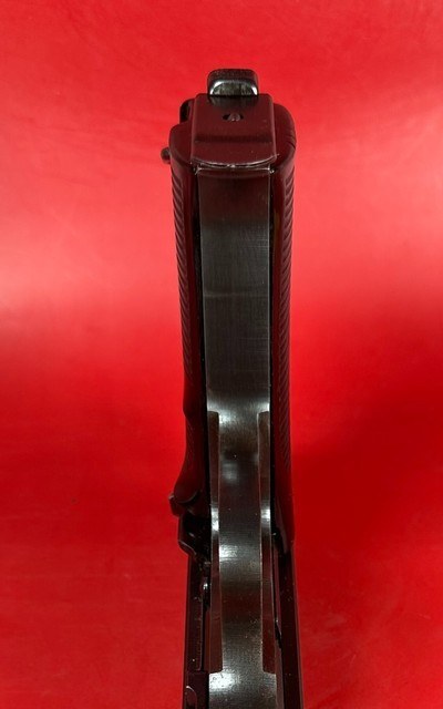 WWII GERMAN 1944 Walther P38 AC44 9mm. 2 mags. Holster. Excellent Condition - Image 8 of 18