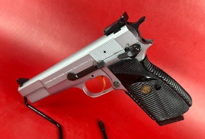 1996 Browning Hi power, Silver Chrome, Gold Trigger, Adj Sights, 9mm 2-10rd - Image 2 of 13