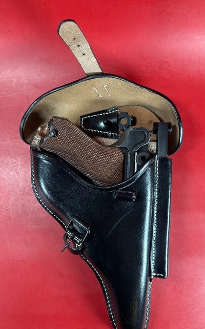 1917 German Erfurt P08 Luger 9mm Matching. Holster. Tool. 2 mags Excellent - Image 15 of 17
