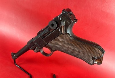 1917 German Erfurt P08 Luger 9mm Matching. Holster. Tool. 2 mags Excellent - Image 2 of 17