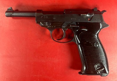 WWII 1944 WALTHER P38 CYQ Spreewerk. 9mm 2mags Holster. Excellent condition - Image 11 of 18