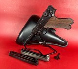 WWII 1938 Mauser P08 Luger S/42 9mm. Holster. 2 Mags. Excellent condition - Image 1 of 17