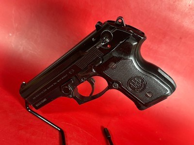 Beretta 8000 F Mini Cougar 9mm. 3.7