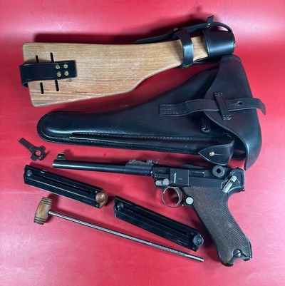WWI 1918 DWM P08 Artillery Luger STOCK, 2 mags TOOLS, HOLSTER 9mm Excellent - Image 1 of 16