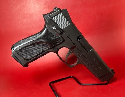 Browning BDM 9mm Original Case, Papers 2-10 rd mags Excellent Condition - Image 3 of 14