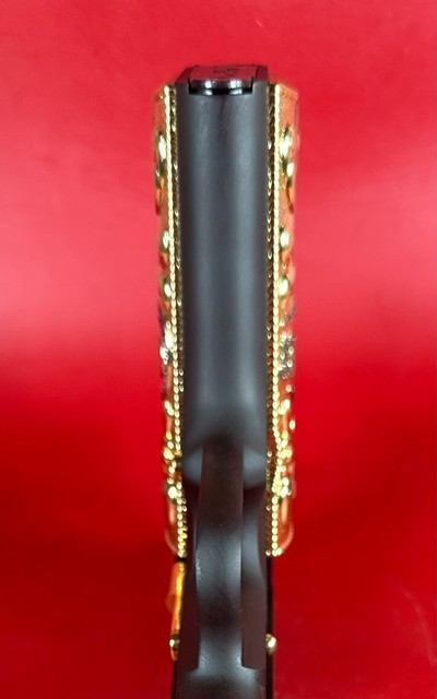 STUNNING Colt 1911. Engraved, Gold Plated Parts & Grips. 45 ACP. NIB - Image 8 of 16