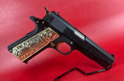 STUNNING Colt 1911. Engraved, Gold Plated Parts & Grips. 45 ACP. NIB - Image 3 of 16