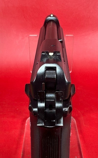 1990 Beretta 84 F Cheetah 380 ACP, 2-13 rd mags Italy Excellent Condition - Image 5 of 12