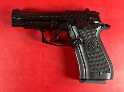 1990 Beretta 84 F Cheetah 380 ACP, 2-13 rd mags Italy Excellent Condition - Image 9 of 12