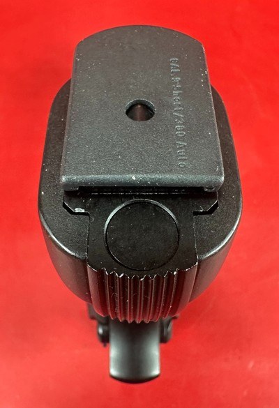 1990 Beretta 84 F Cheetah 380 ACP, 2-13 rd mags Italy Excellent Condition - Image 8 of 12