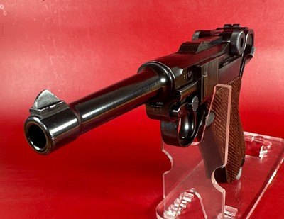 German 1936 Mauser P08 Luger S/42 9mm. Holster. 2 Mags. Excellent condition - Image 4 of 17