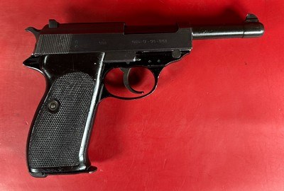 Walther P38 West German Military 9mm. 2 mags. BW stamped. Excellent condition - Image 12 of 15