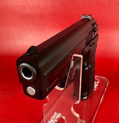 Beretta 8000 F Cougar 9mm 3.6