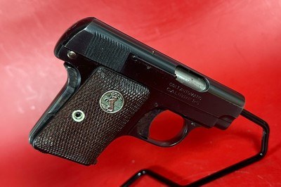 1926 Colt M1908 Vest Pocket Hammerless .25 ACP. Walnut. Case hardened. - Image 2 of 12