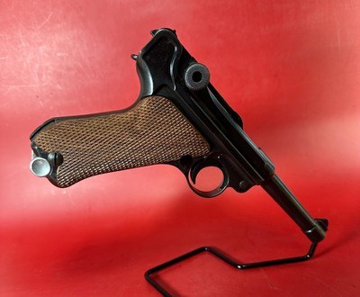 WWII 1938 Mauser P08 Luger S/42 9mm. Holster. 2 Mags. Excellent condition - Image 3 of 17