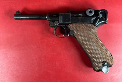 WWII 1938 Mauser P08 Luger S/42 9mm. Holster. 2 Mags. Excellent condition - Image 12 of 17