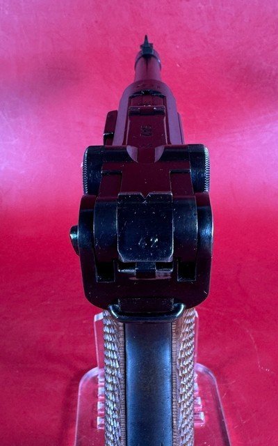 WWII 1938 Mauser P08 Luger S/42 9mm. Holster. 2 Mags. Excellent condition - Image 6 of 17