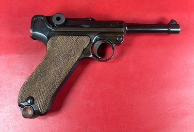 WWI 1913 DWM Luger P08 9mm Luger. All matching. 2 mags. Excellent - Image 13 of 14