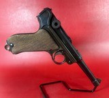 WWI 1913 DWM Luger P08 9mm Luger. All matching. 2 mags. Excellent - Image 3 of 14