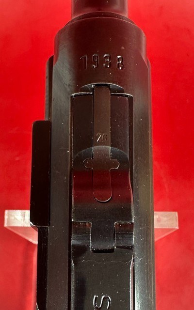 WWII 1938 Mauser P08 Luger S/42 9mm. Matching. Full Rig. Excellent condition - Image 8 of 21