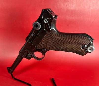 WWII 1938 Mauser P08 Luger S/42 9mm. Matching. Full Rig. Excellent condition - Image 2 of 21