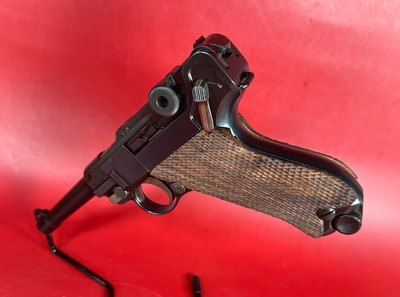 WWI 1910 DWM Luger P08 9mm Luger. 2 mags. Tool. Excellent Condition - Image 2 of 12