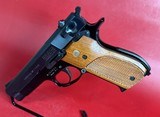 Smith & Wesson Model S&W 39-2 1970s Excellent condition. Collectors - Image 2 of 13