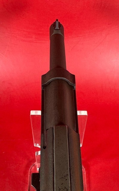 Walther P38 West German Military 9mm. Holster. 2 mags. Excellent Condition - Image 7 of 15