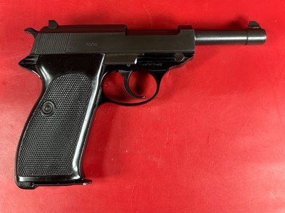 Walther P1 - P38 West German Military 9mm. Holster. 2 mags. Excellent condition - Image 12 of 15