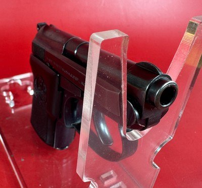 Beretta Model 20 25ACP Tip Up Barrel. 2 mags. Holster. Rare - Image 5 of 14