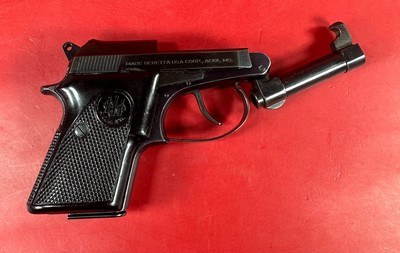 Beretta Model 20 25ACP Tip Up Barrel. 2 mags. Holster. Rare - Image 10 of 14