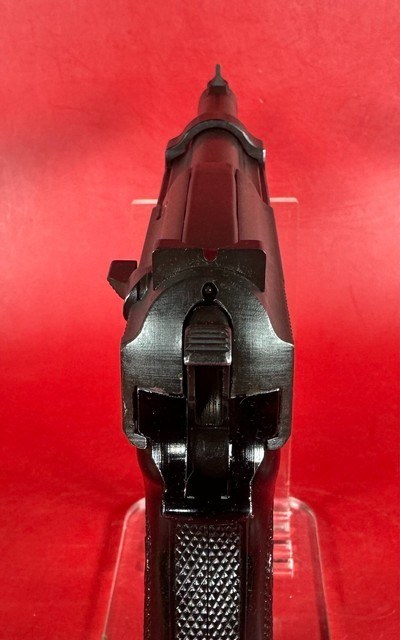 Walther P38 West German Military 9mm. Holster. 2 mags. Excellent condition - Image 6 of 13
