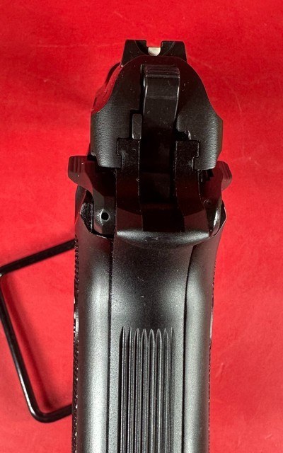 2015 Beretta 84 FS Cheetah 380 ACP, 2-13 rd mags. Italy. Mint - Image 11 of 13