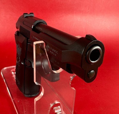 2015 Beretta 84 FS Cheetah 380 ACP, 2-13 rd mags. Italy. Mint - Image 5 of 13
