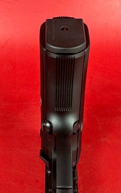 2015 Beretta 84 FS Cheetah 380 ACP, 2-13 rd mags. Italy. Mint - Image 7 of 13