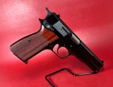 1995 Belgium Browning Hi power, 9mm, 2 mags, Excellent condition. - Image 2 of 13