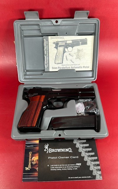 1995 Belgium Browning Hi power, 9mm, 2 mags, Excellent condition. - Image 1 of 13