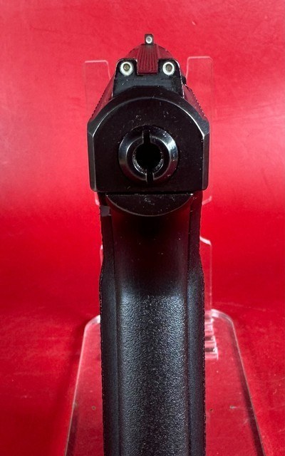 2001 Heckler & Koch HK P7 M8 9mm 2 mags. H&K. Rare. Excellent P7M8 - Image 7 of 15